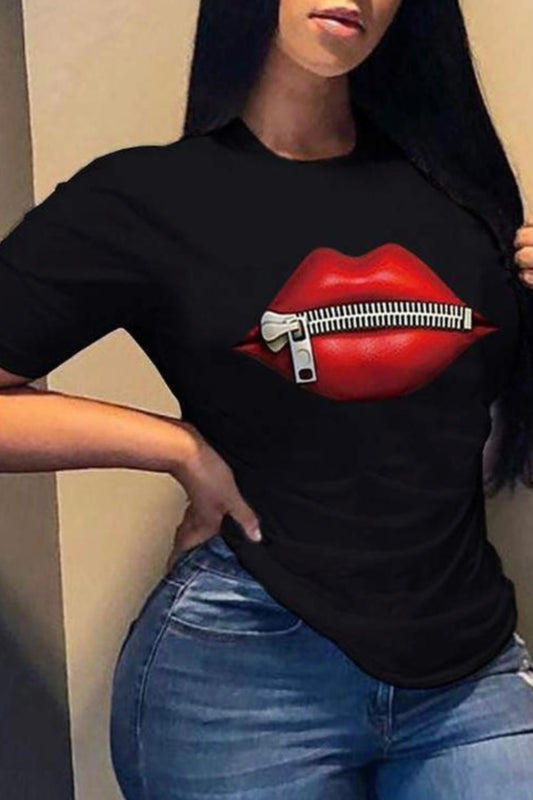 Lips Zipped Baddie Shirt - Baddie Kouture Boutique