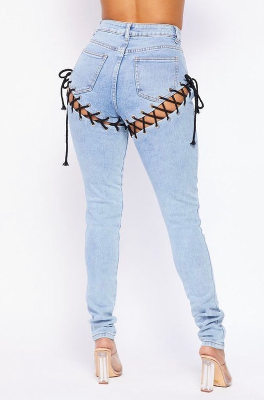 Peek-A-Boo Baddie Jeans - Baddie Kouture Boutique