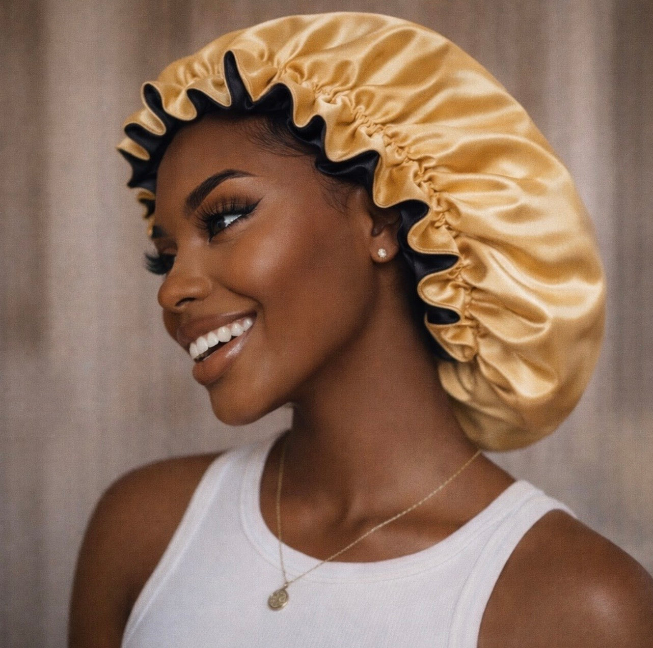 Baddie Satin Bonnet - Baddie Kouture Boutique 