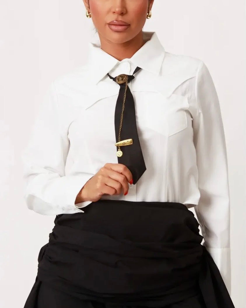 Can’t Tie Me Down Baddie Shirt - Baddie Kouture Boutique 