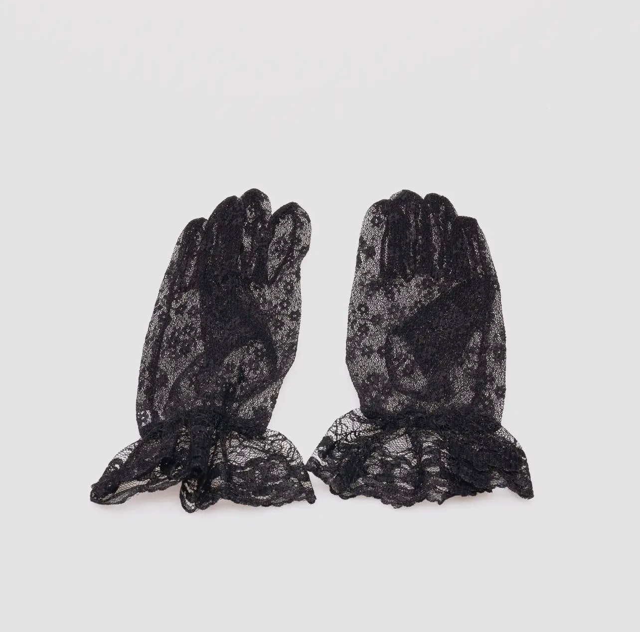 Baddie Black Lace Gloves