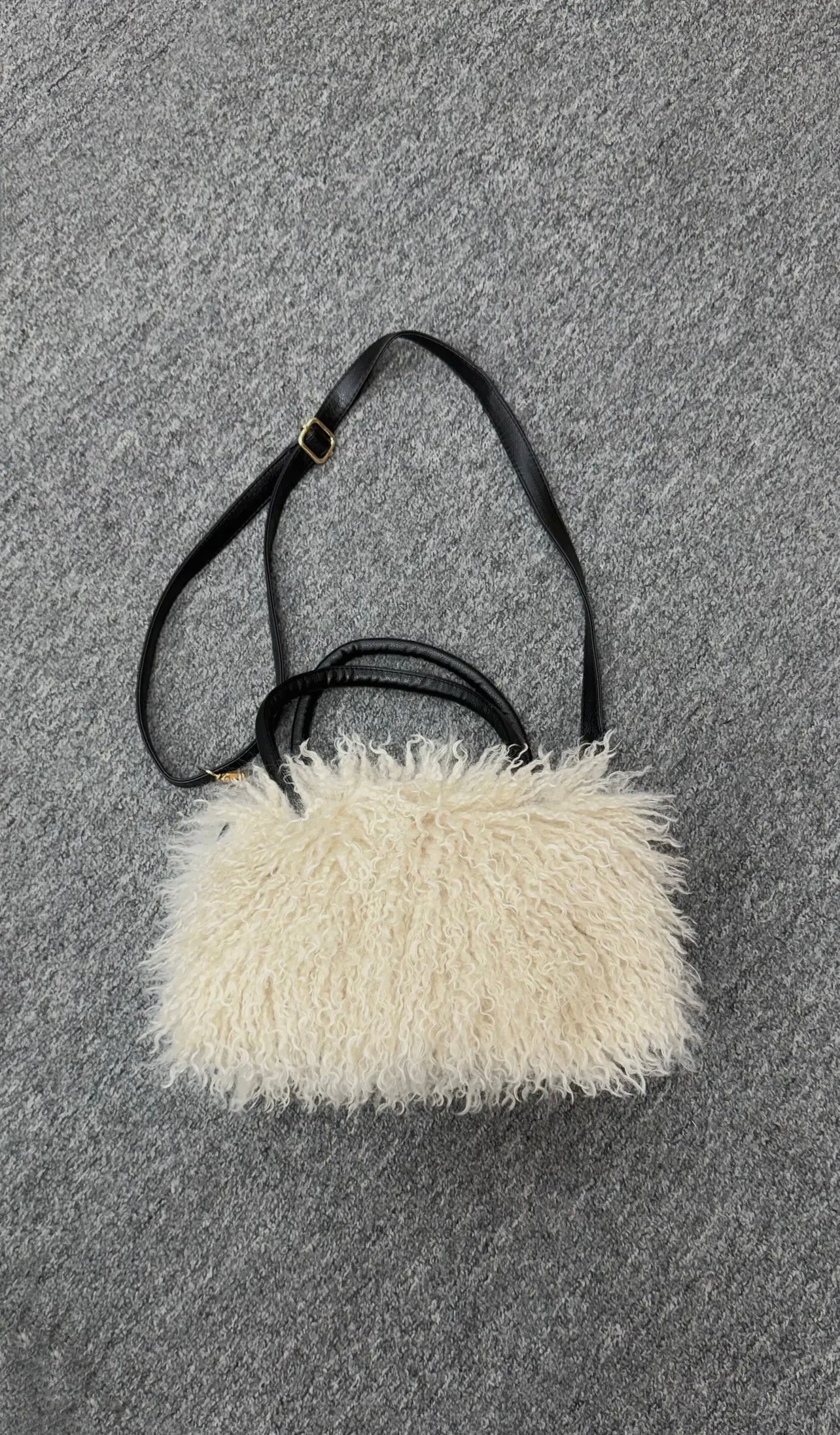 Baddie Fur Purse