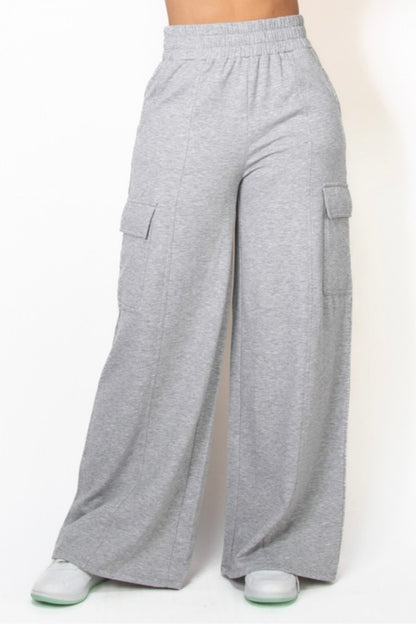 Baddie Kick-Back Flare Sweat Pants - Baddie Kouture Boutique 