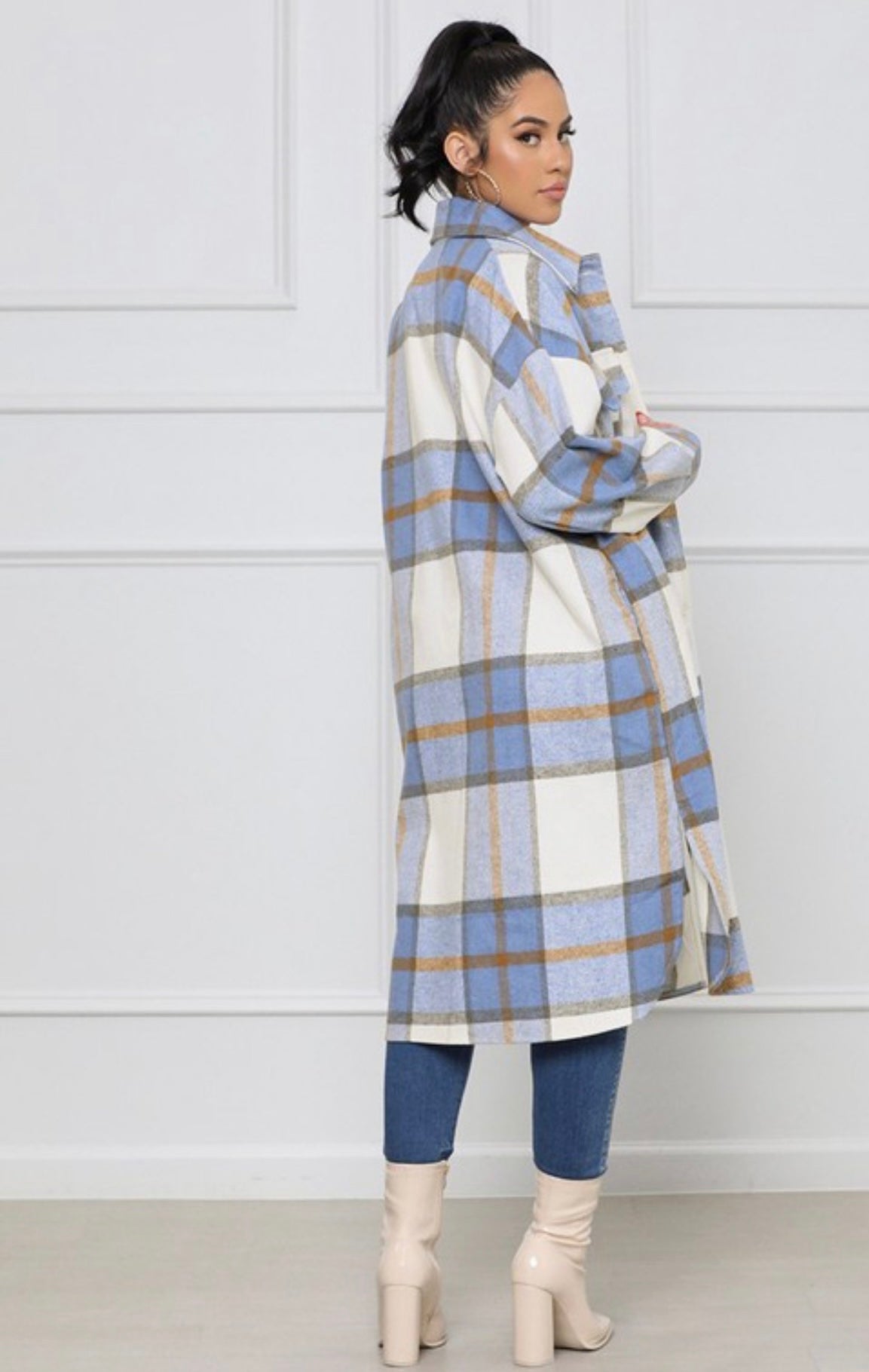 Betsy Baddie Flannel Shacket - Baddie Kouture Boutique 