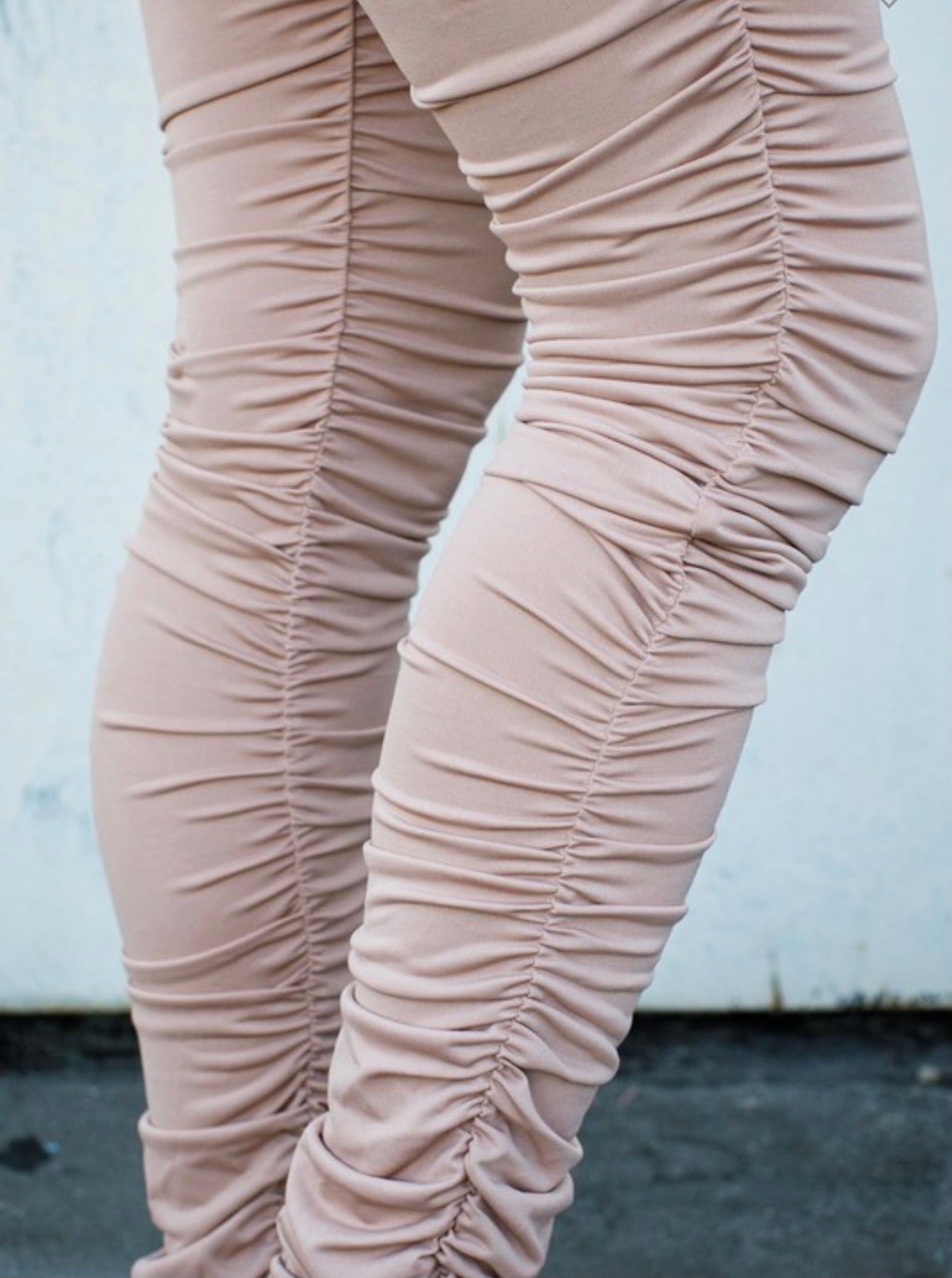 Baddie Stacked Ruched Pants - Baddie Kouture Boutique 