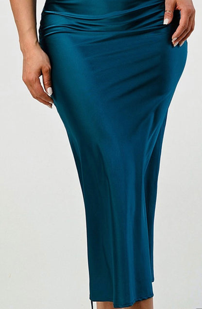 Classy Baddie Satin Dress - Baddie Kouture Boutique 