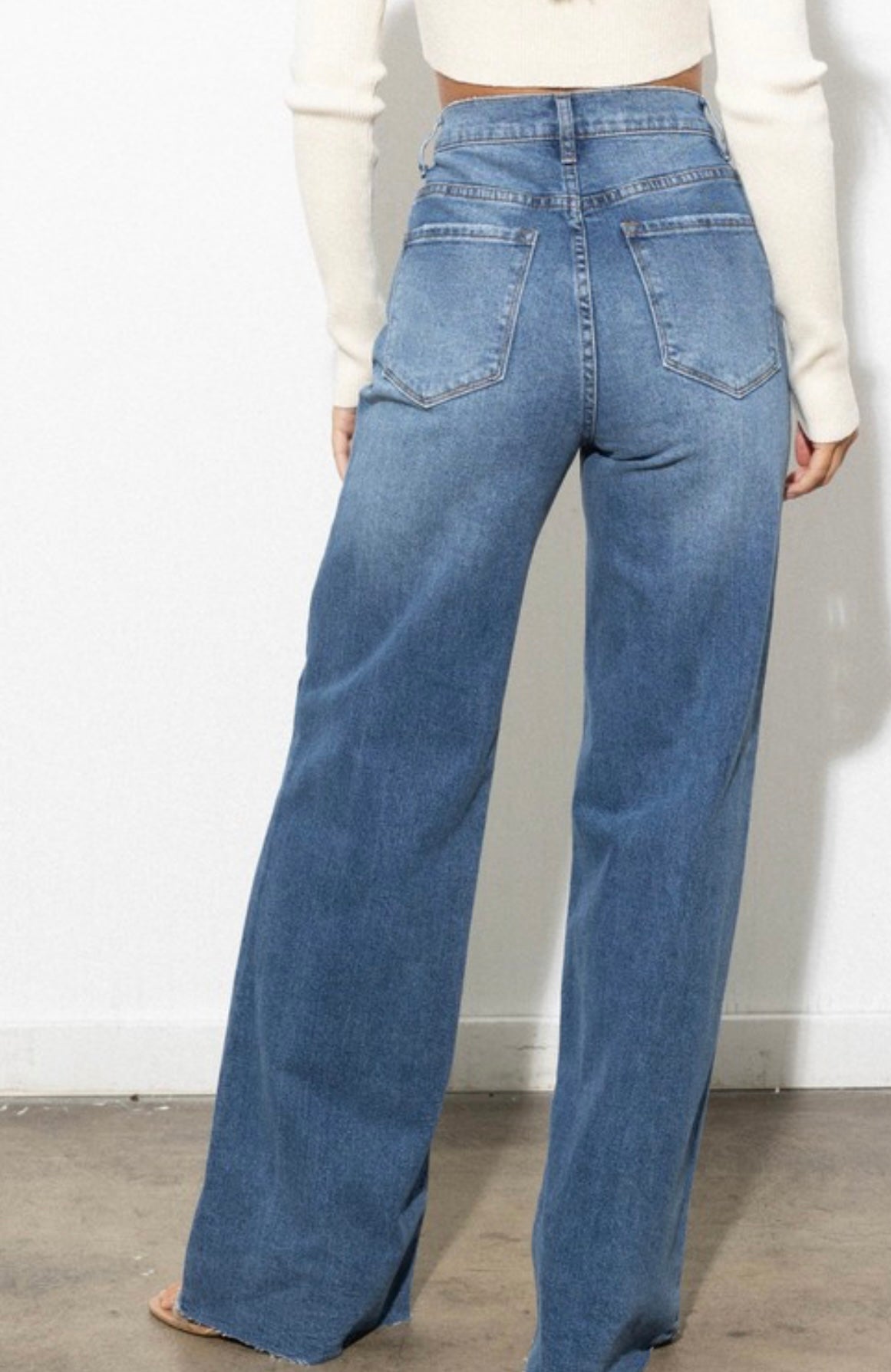 Baddie Criss Cross Jeans - Baddie Kouture Boutique 